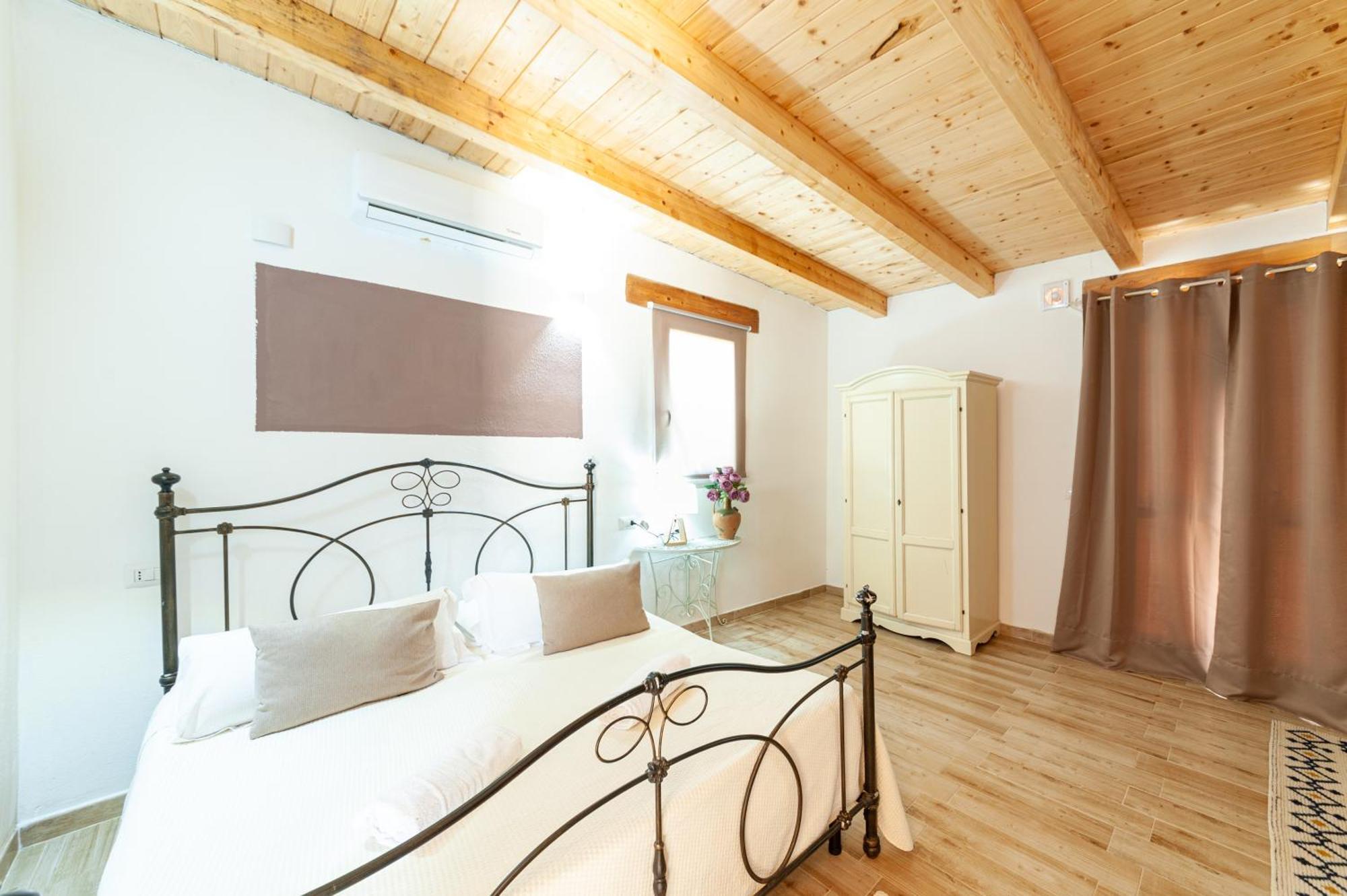 Antica Dimora Storica Villa Di Labbiu Relax & Rooms Design Sorso Exterior foto